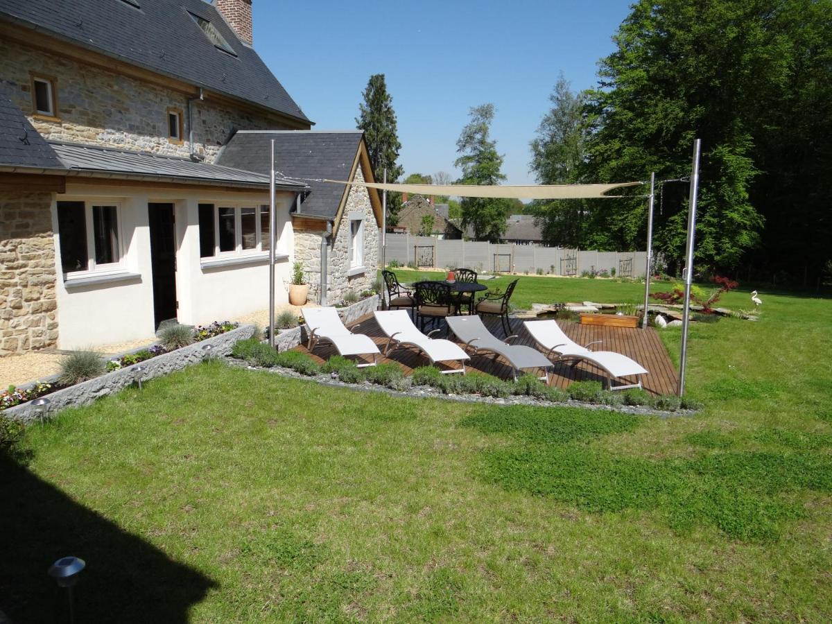 Au Puits Charmant Schaltin Buitenkant foto