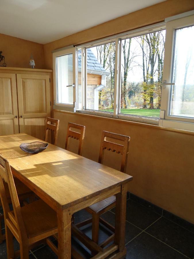 Au Puits Charmant Schaltin Buitenkant foto